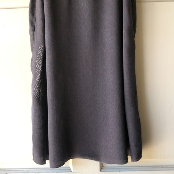 Hinge Embroidered Gray Slip on Dress Size S - Picture 5 of 8